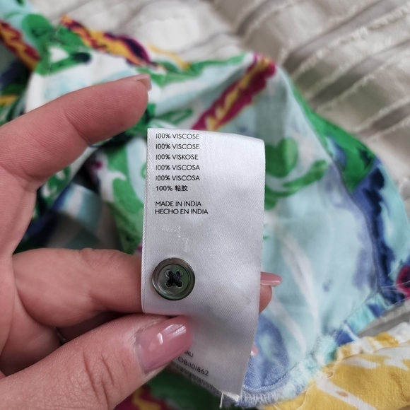 Urban outfitters Painted Paradise Rayon Short Sleeve Button-Down Shirt - Picture 9 of 16